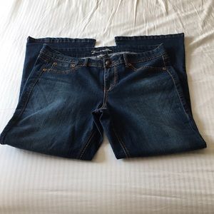 EUC Source of Wisdom Boot Cut Jeans Size 16.